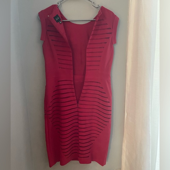 Saks Fifth Avenue Black Label RED dress size 4 - Picture 7 of 7